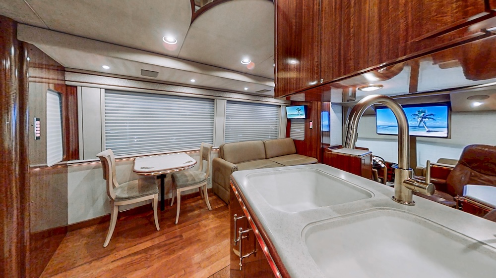 2001 Prevost Marathon H3-45 For Sale