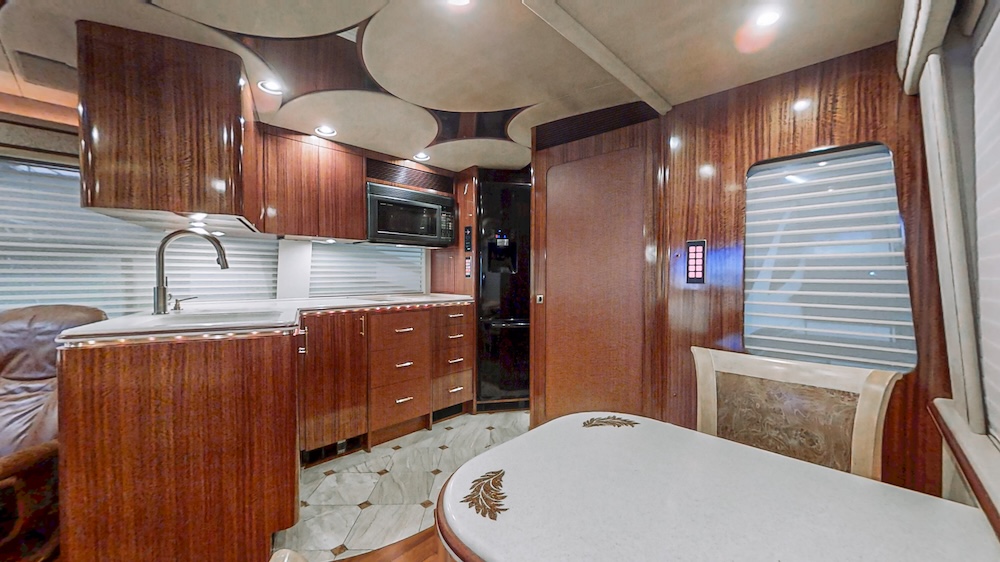 2001 Prevost Marathon H3-45 For Sale