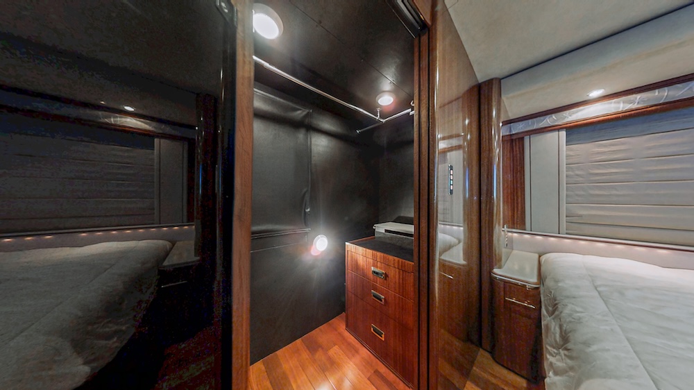 2001 Prevost Marathon H3-45 For Sale