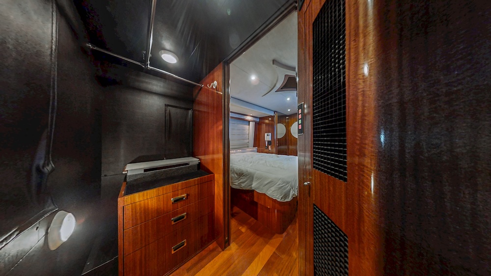 2001 Prevost Marathon H3-45 For Sale
