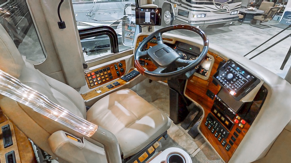 2001 Prevost Marathon H3-45 For Sale