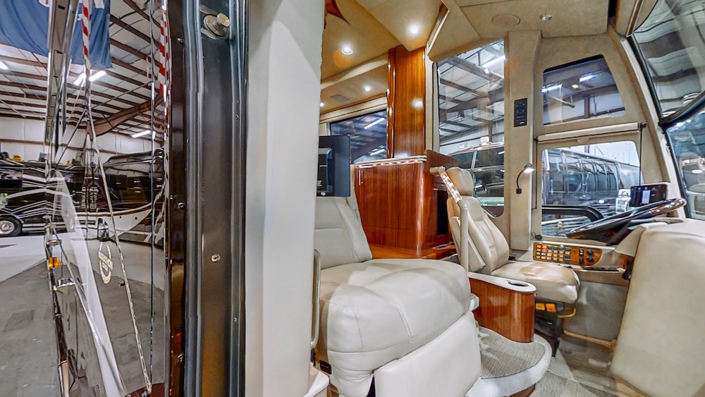 2001 Prevost Marathon H3-45 For Sale