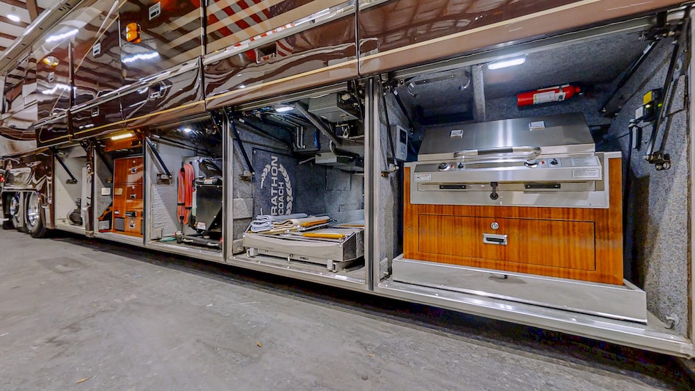 2001 Prevost Marathon H3-45 For Sale