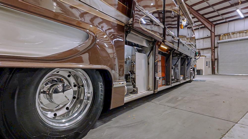 2001 Prevost Marathon H3-45 For Sale