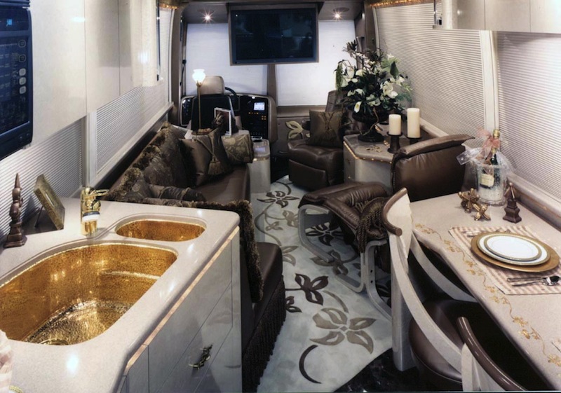 2001 Prevost Marathon XLII For Sale