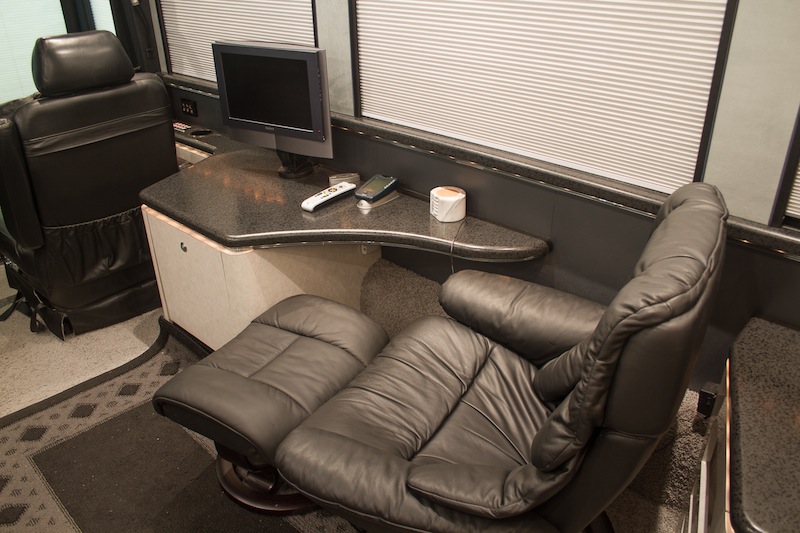 2001 Prevost Marathon XLII For Sale
