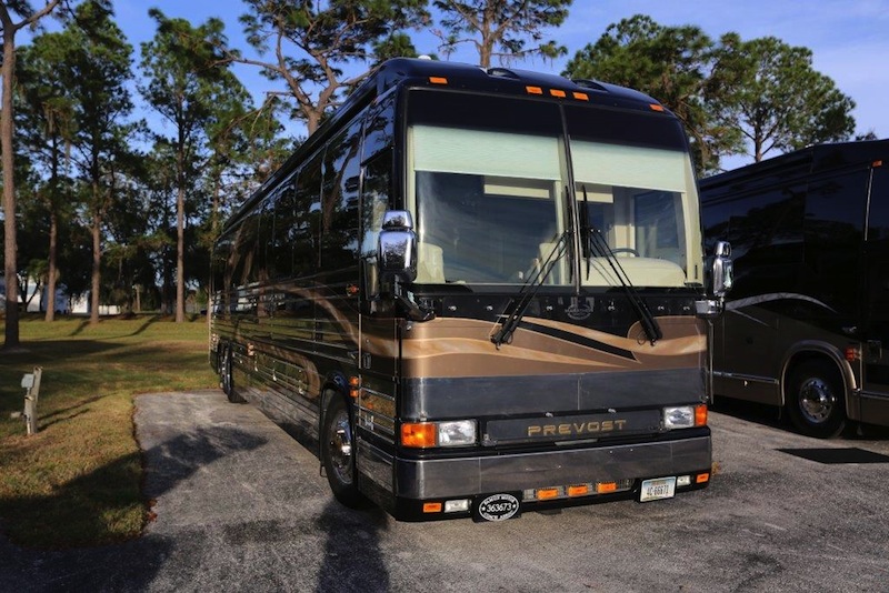 2001 Prevost Marathon XLII For Sale