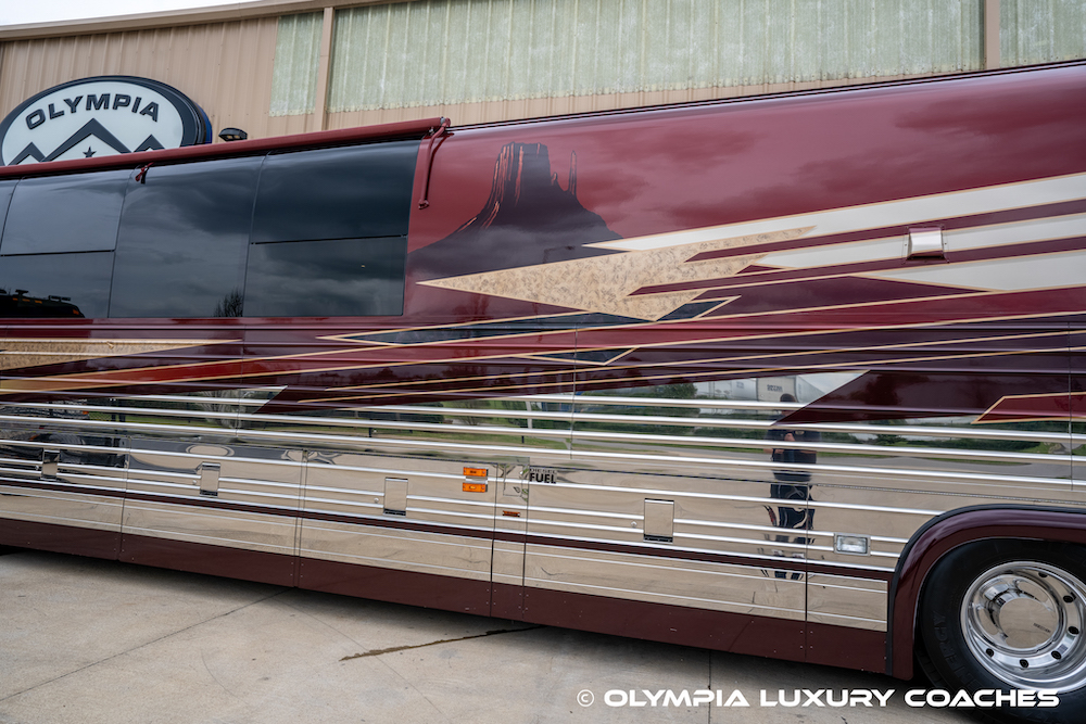 2001 Prevost Marathon XLII For Sale