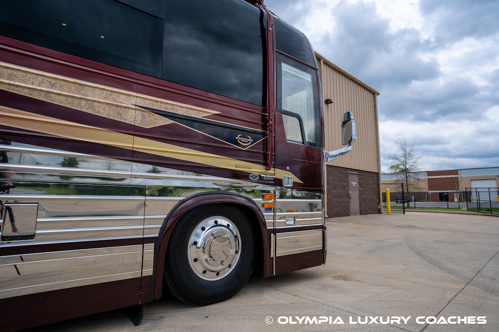 2001 Prevost Marathon XLII For Sale