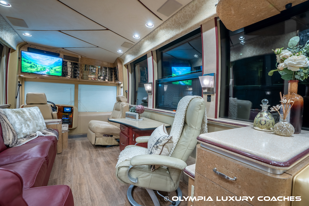 2001 Prevost Marathon XLII For Sale