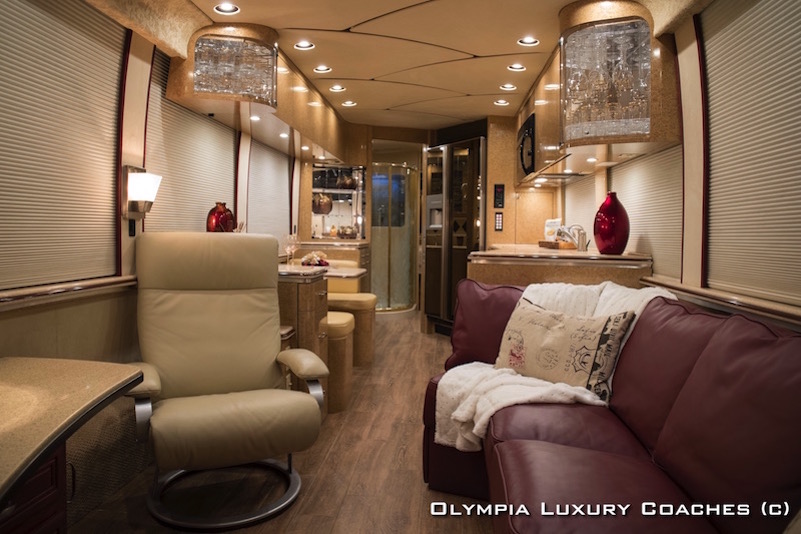 2001 Prevost Marathon XLII For Sale