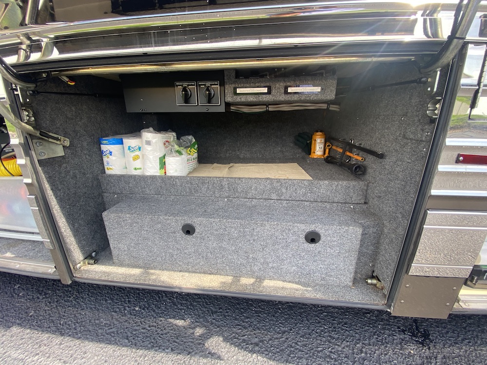 2001 Prevost Marathon XLII For Sale