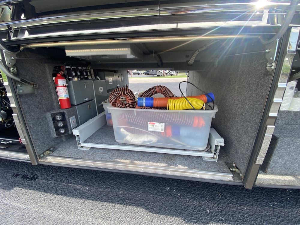 2001 Prevost Marathon XLII For Sale