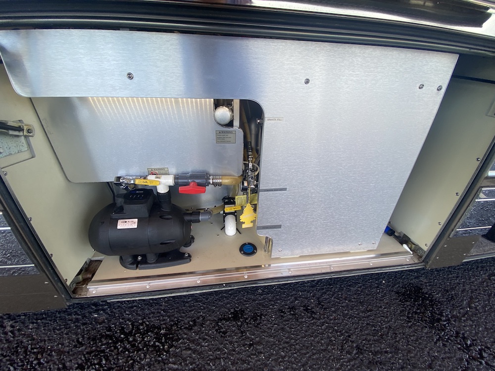 2001 Prevost Marathon XLII For Sale