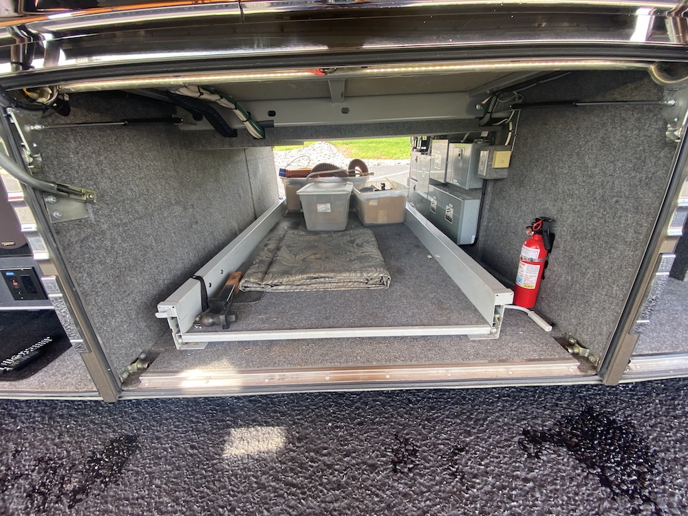 2001 Prevost Marathon XLII For Sale