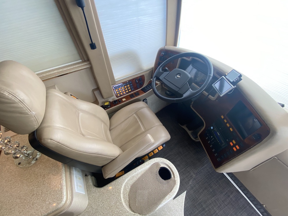 2001 Prevost Marathon XLII For Sale