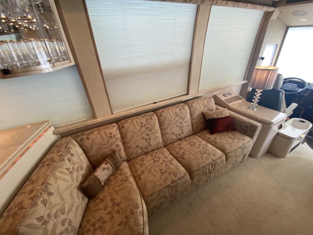 2001 Prevost Marathon XLII For Sale