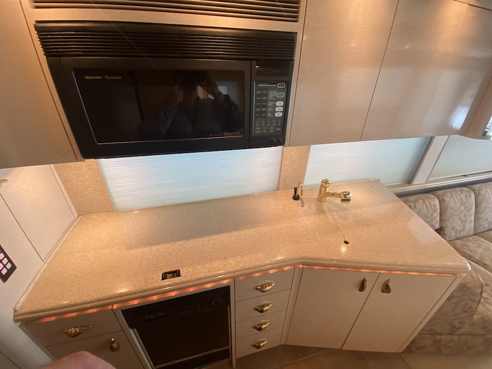 2001 Prevost Marathon XLII For Sale