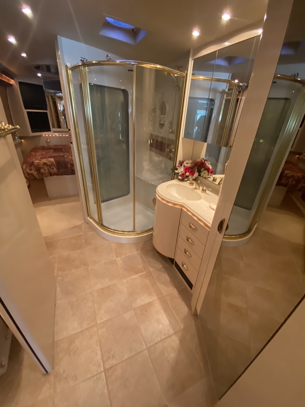 2001 Prevost Marathon XLII For Sale