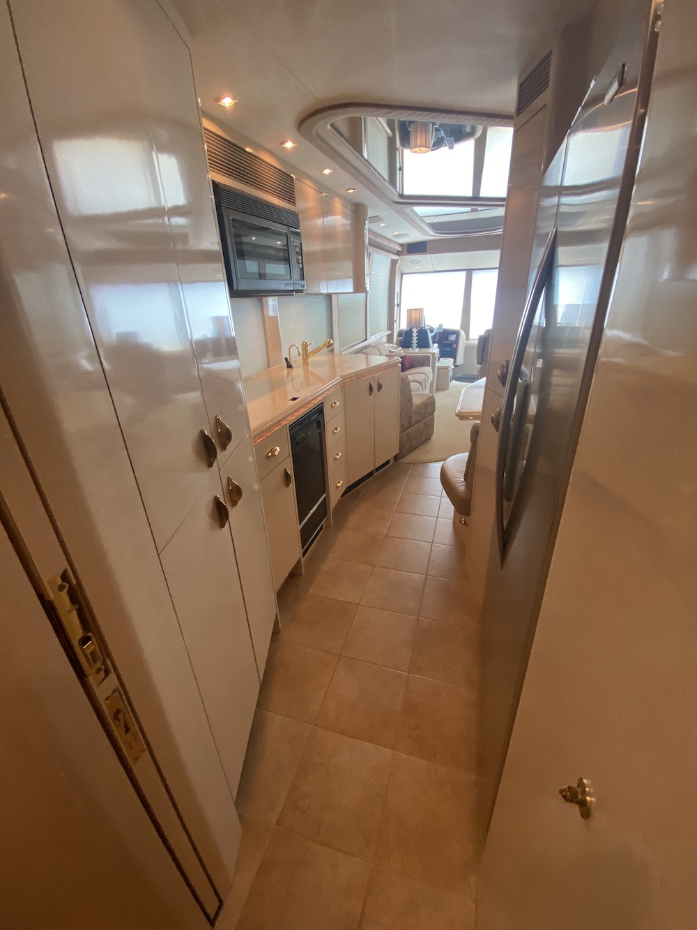 2001 Prevost Marathon XLII For Sale