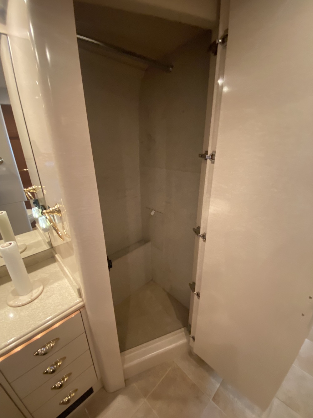 2001 Prevost Marathon XLII For Sale