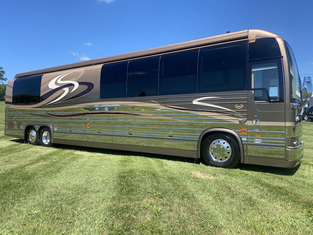 2001 Prevost Marathon XLII For Sale