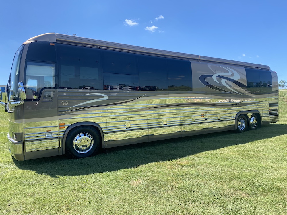 2001 Prevost Marathon XLII For Sale