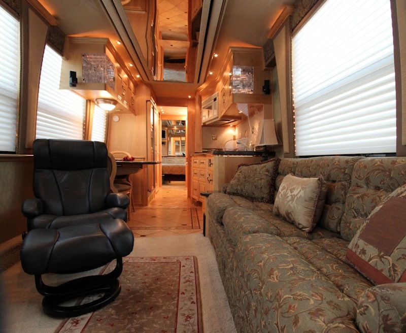 2001 Prevost Royale XLII For Sale