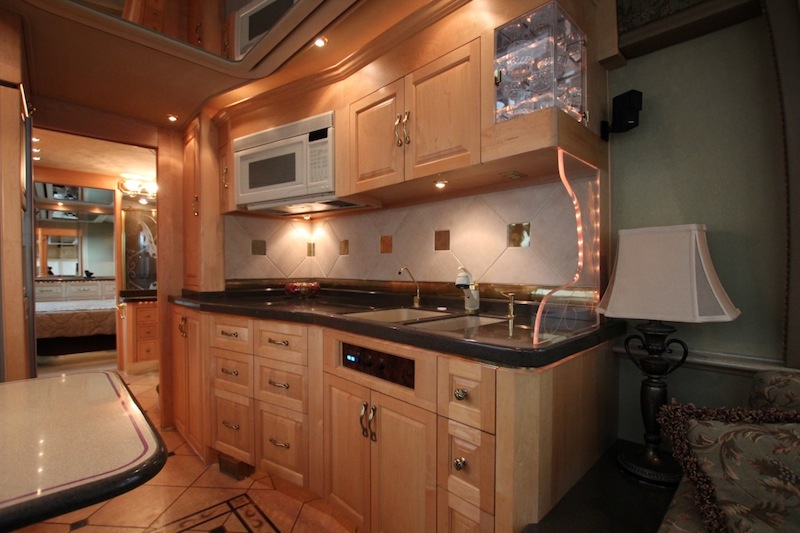 2001 Prevost Royale XLII For Sale