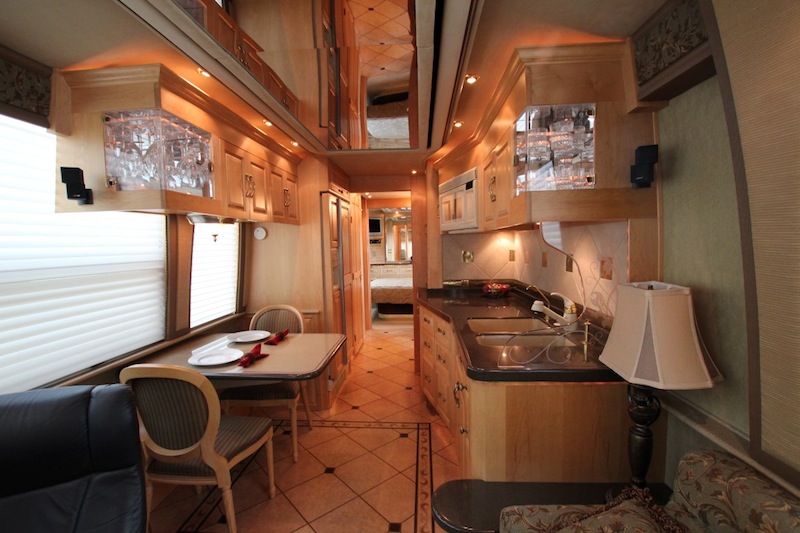 2001 Prevost Royale XLII For Sale