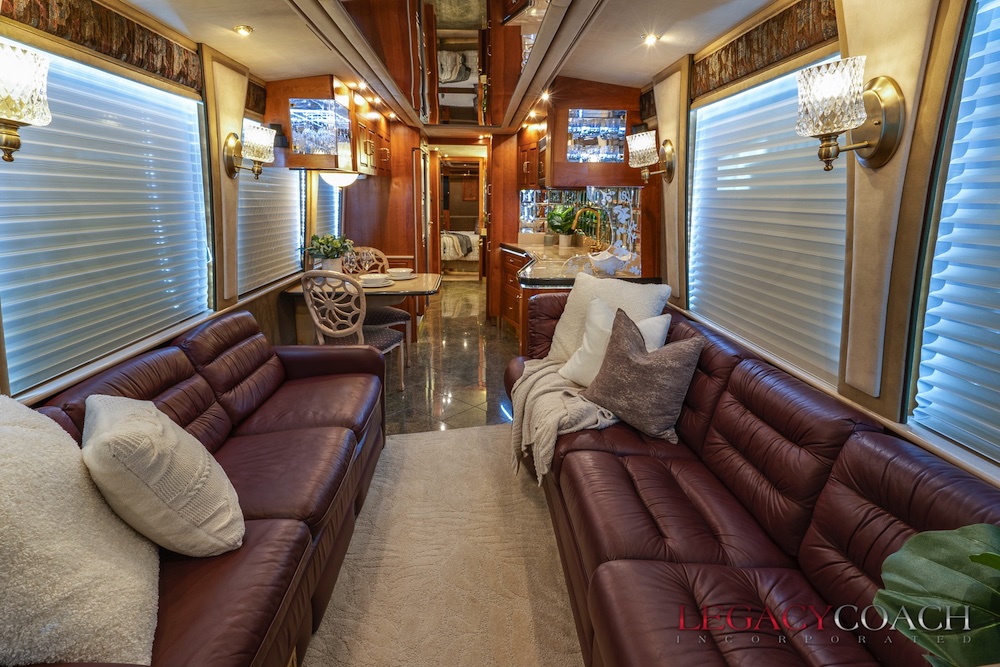 2001 Prevost Royale XLII For Sale