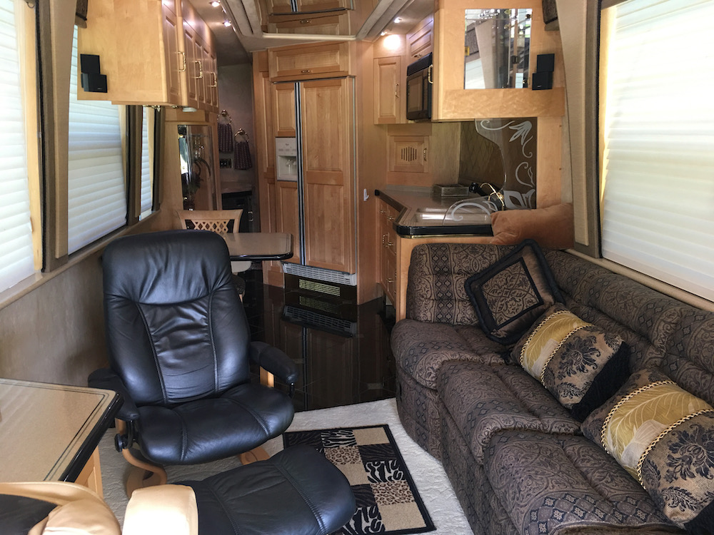 2001 Prevost Royale XLII For Sale