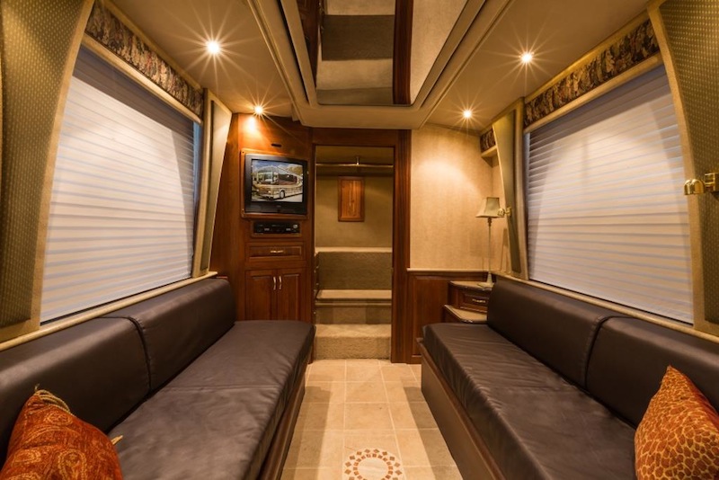 2001 Prevost Royale XLII For Sale