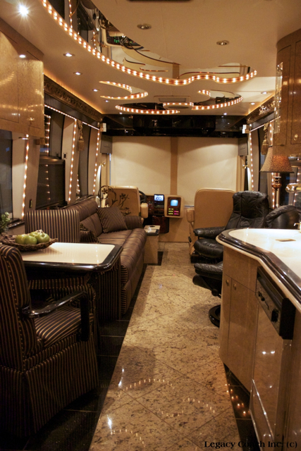 2001 Prevost Vantare For Sale