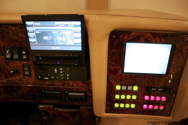 2001 Prevost Vantare For Sale