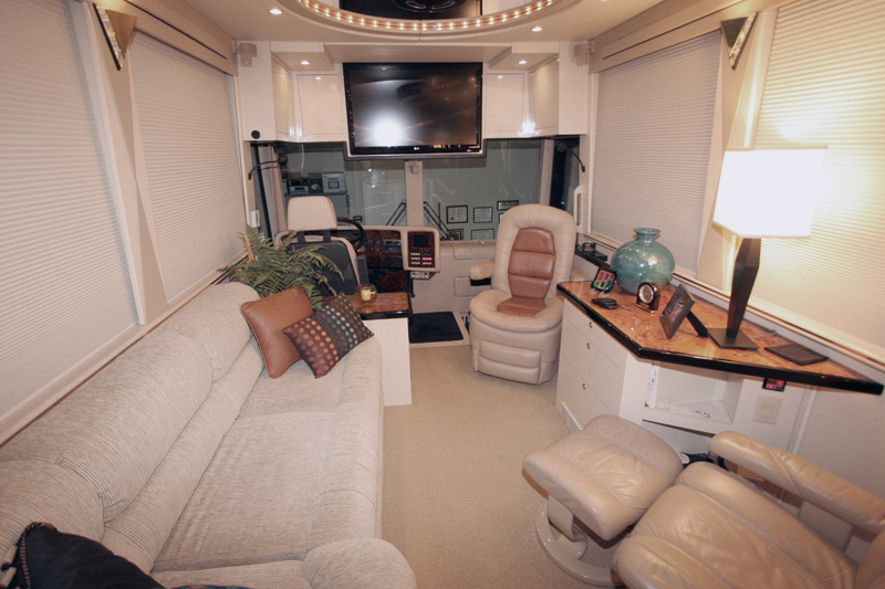 2001 Prevost Vantare XLII For Sale