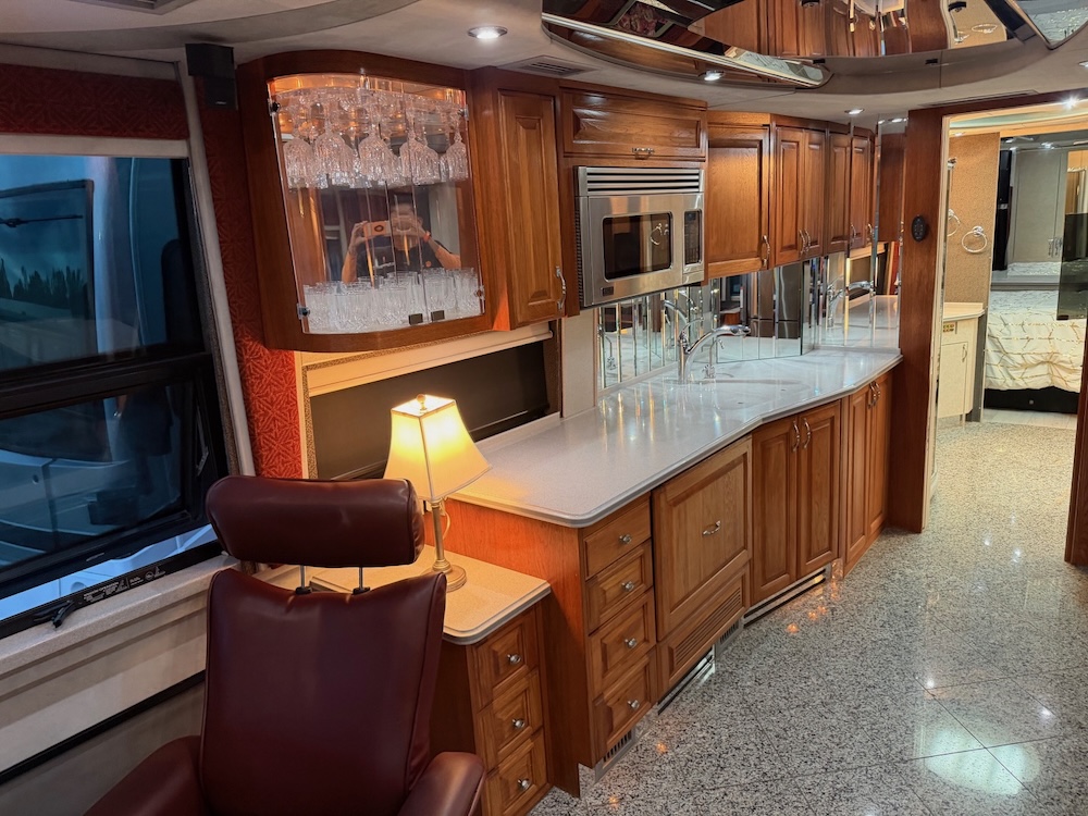 2002 Prevost Country Coach XLII For Sale