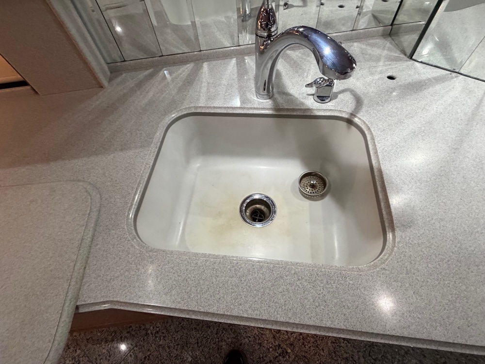 2002 Prevost Country Coach XLII For Sale