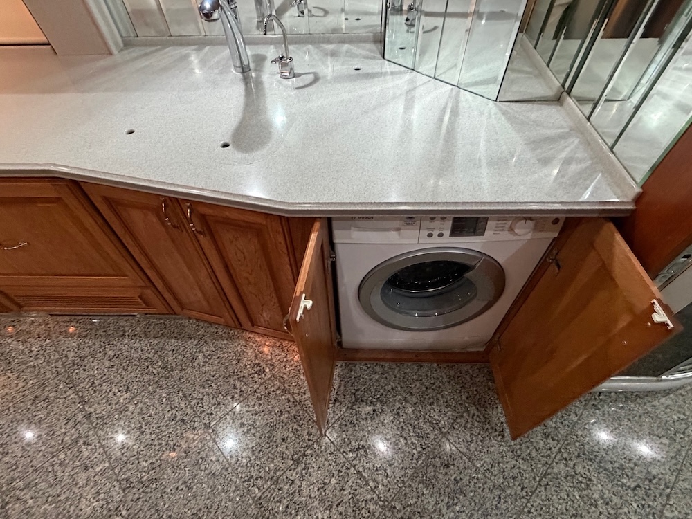 2002 Prevost Country Coach XLII For Sale