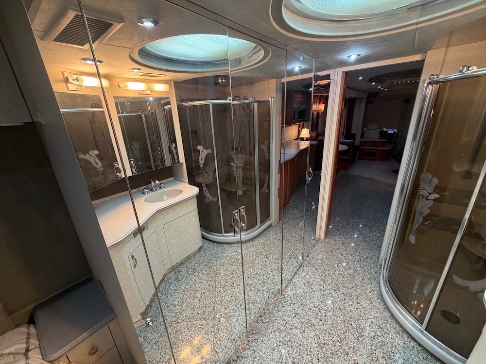 2002 Prevost Country Coach XLII For Sale