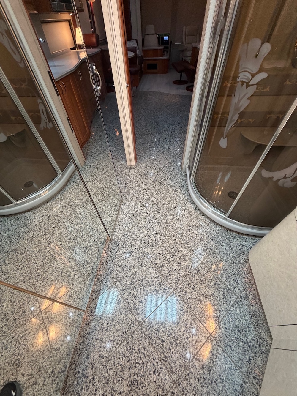 2002 Prevost Country Coach XLII For Sale