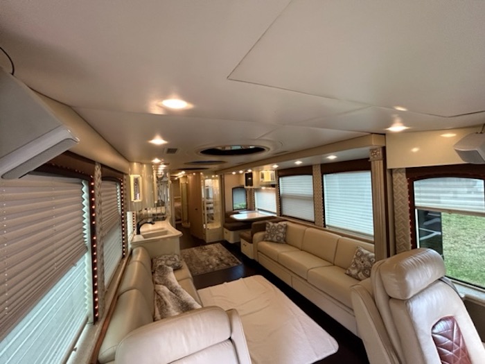 2002 Prevost Angola XLII For Sale