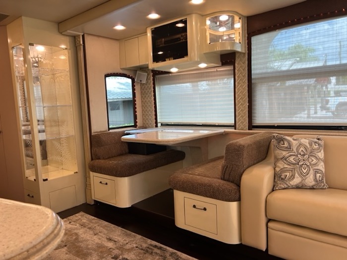 2002 Prevost Angola XLII For Sale