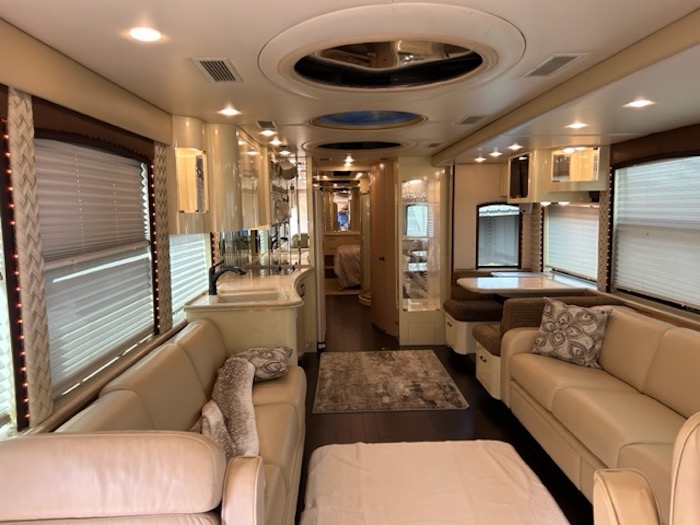 2002 Prevost Angola XLII For Sale