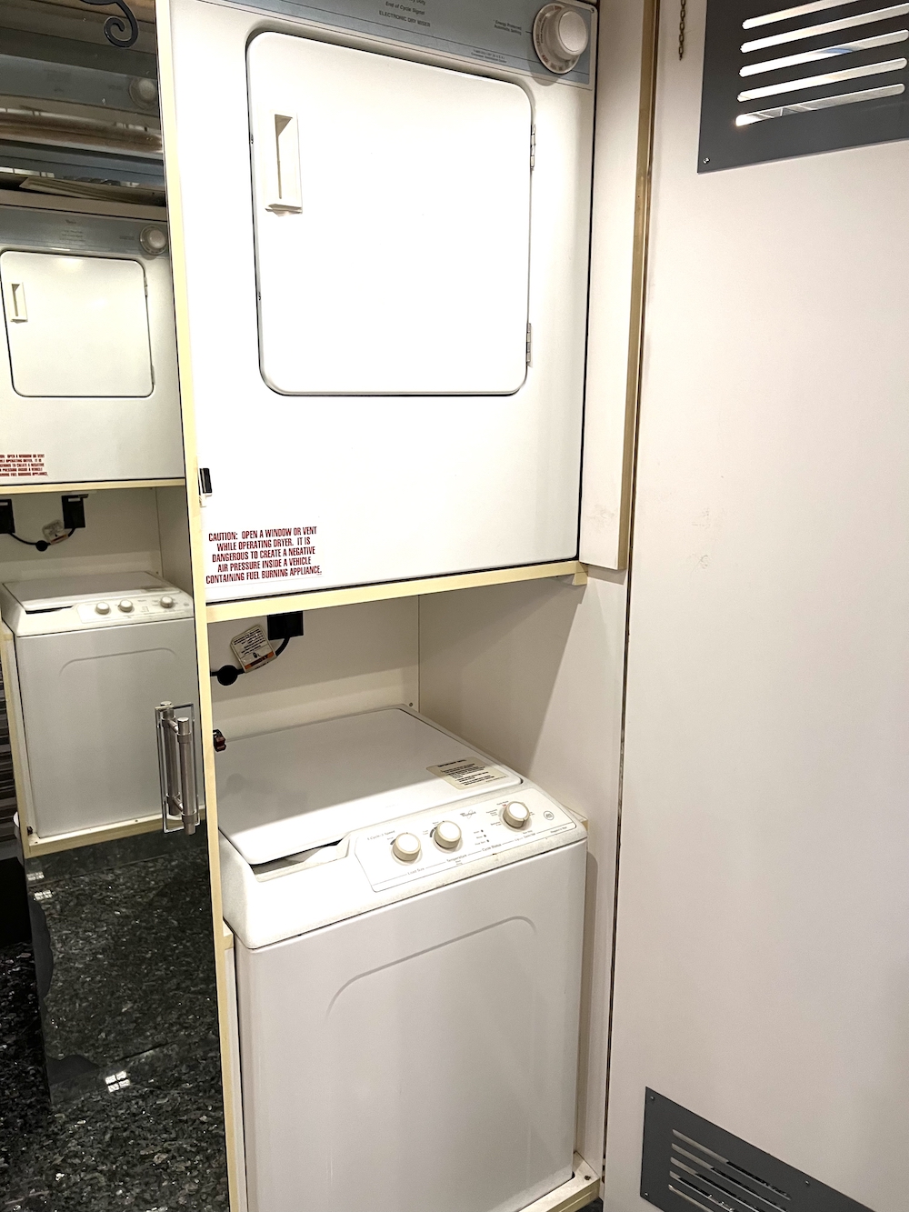 2002 Prevost Country Coach XLII For Sale