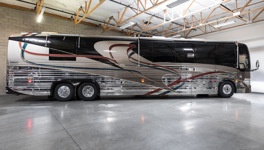 2002 Prevost Country Coach XLII For Sale