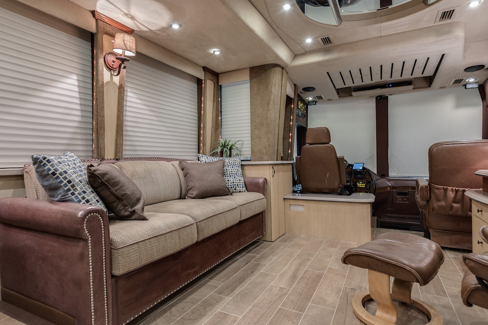 2002 Prevost Country Coach XLII For Sale