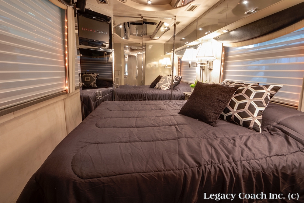 2002 Prevost Country Coach XLII For Sale