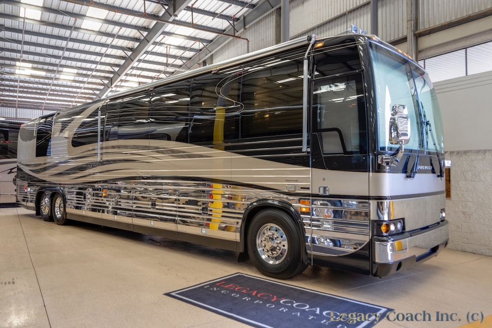 2002 Prevost Country Coach XLII For Sale