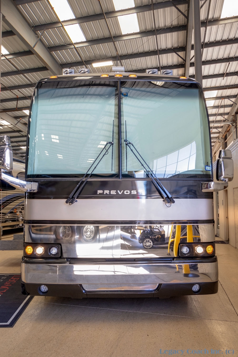 2002 Prevost Country Coach XLII For Sale